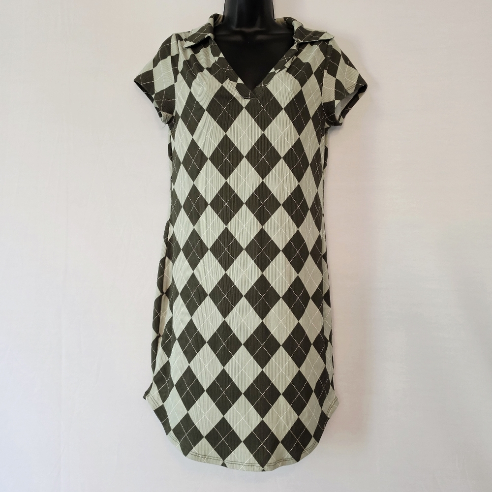 No Boundaries Junior Polo Dress Collar Short Sleeves Bodycon Checkered Argyle